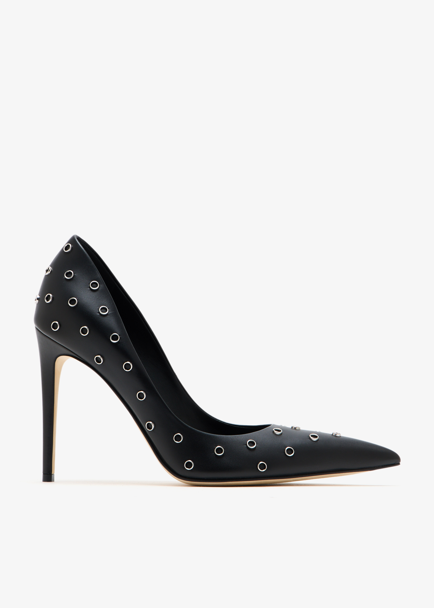 

Rivet pumps, Black