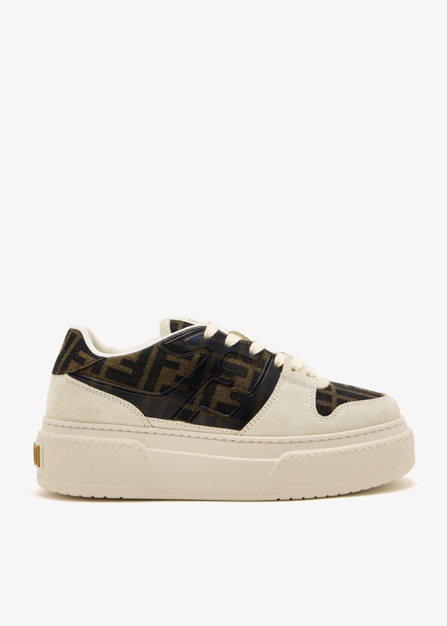 

Match sneakers, Printed
