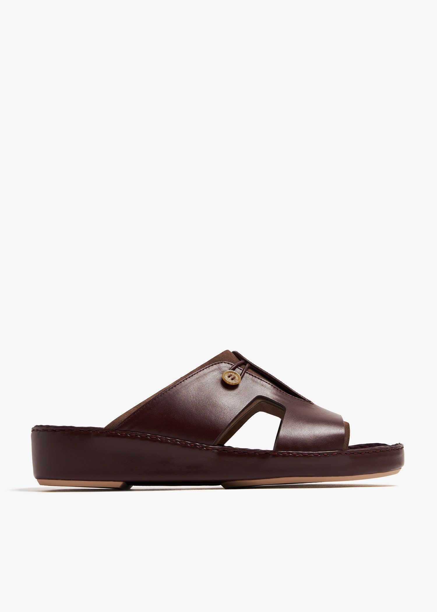 

Tightened Square sandals, Burgundy