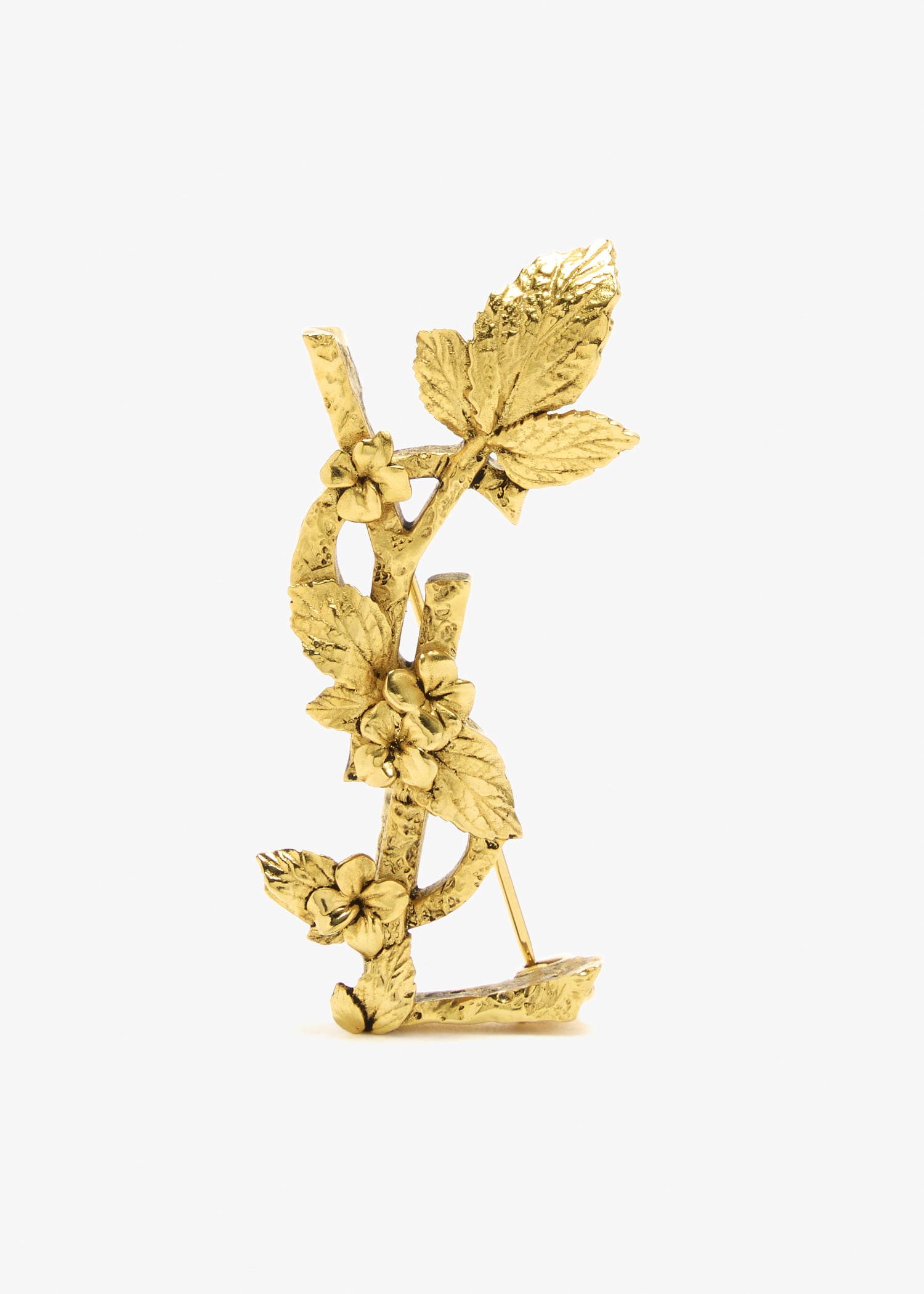 

Cassandre Hydrangea brooch, Gold