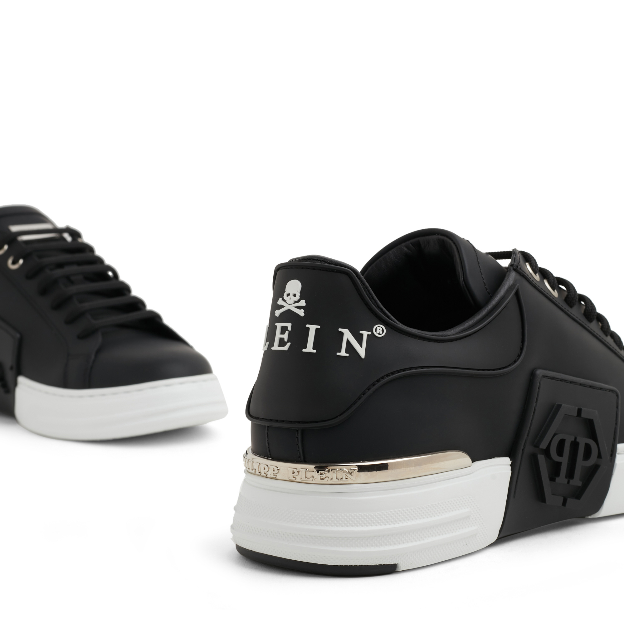 

Phantom Kicks sneakers, Black