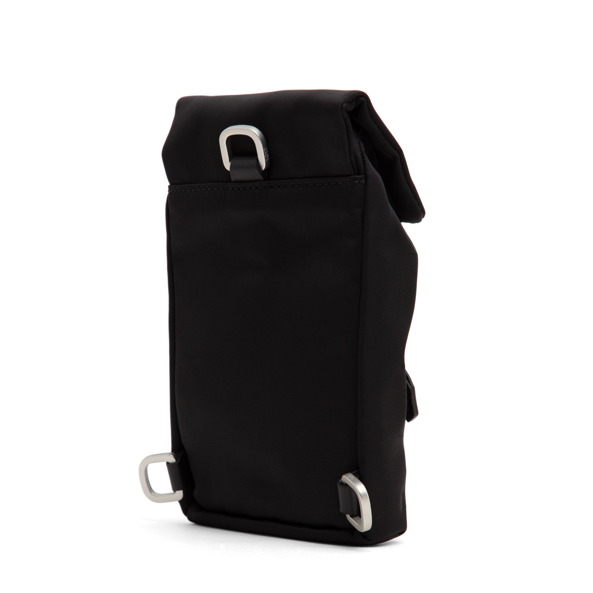 1017 ALYX 9SM Mini Hex Tank Pouch | Garmentory
