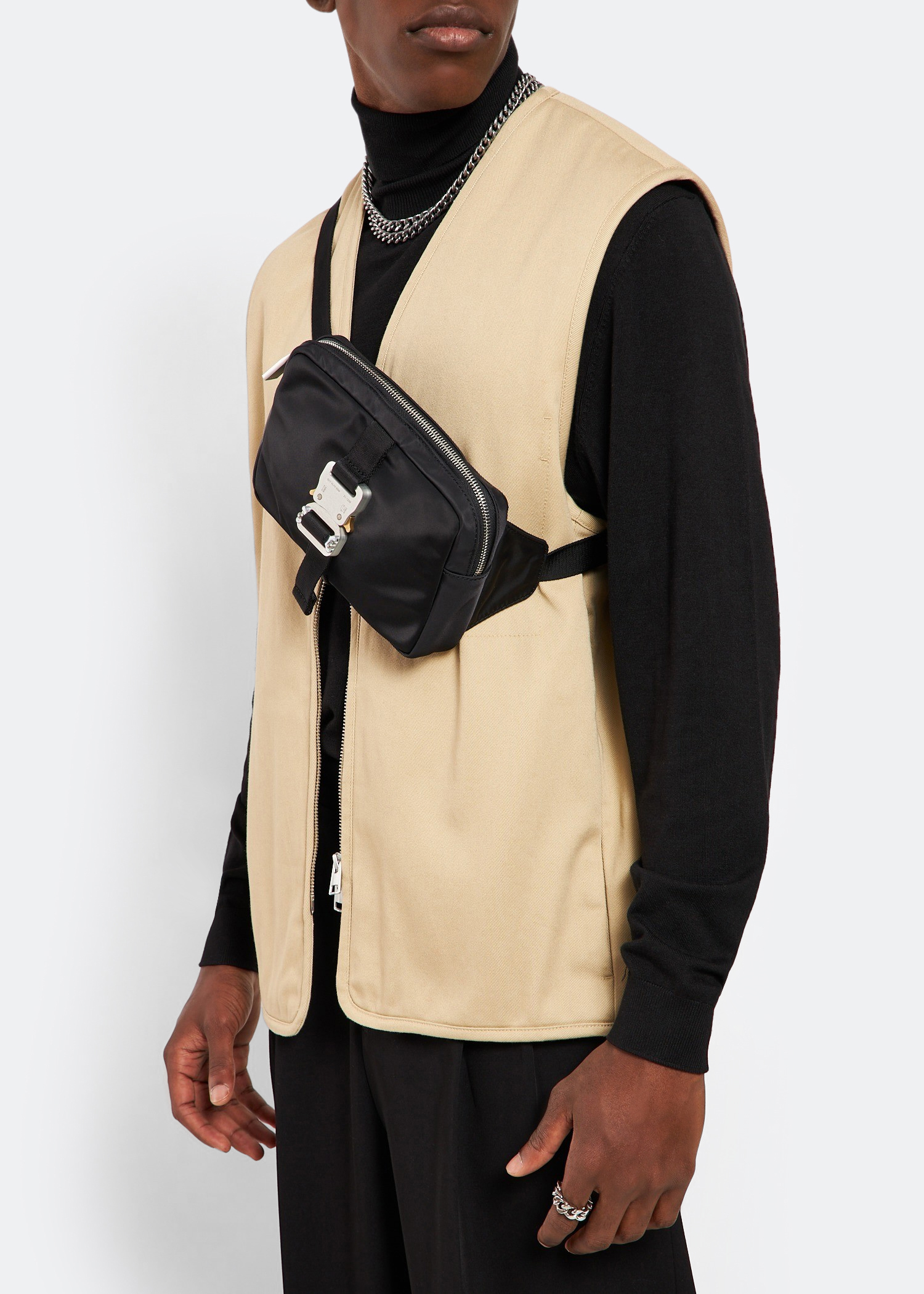 Alyx Rollercoaster belt bag for Men Black in UAE Level Shoes