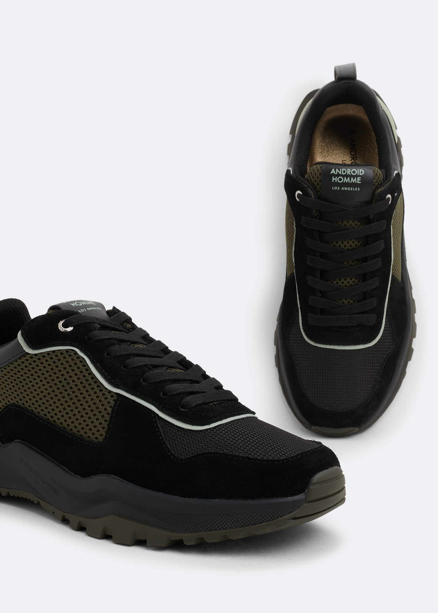 

Leo Carrillo sneakers, Black