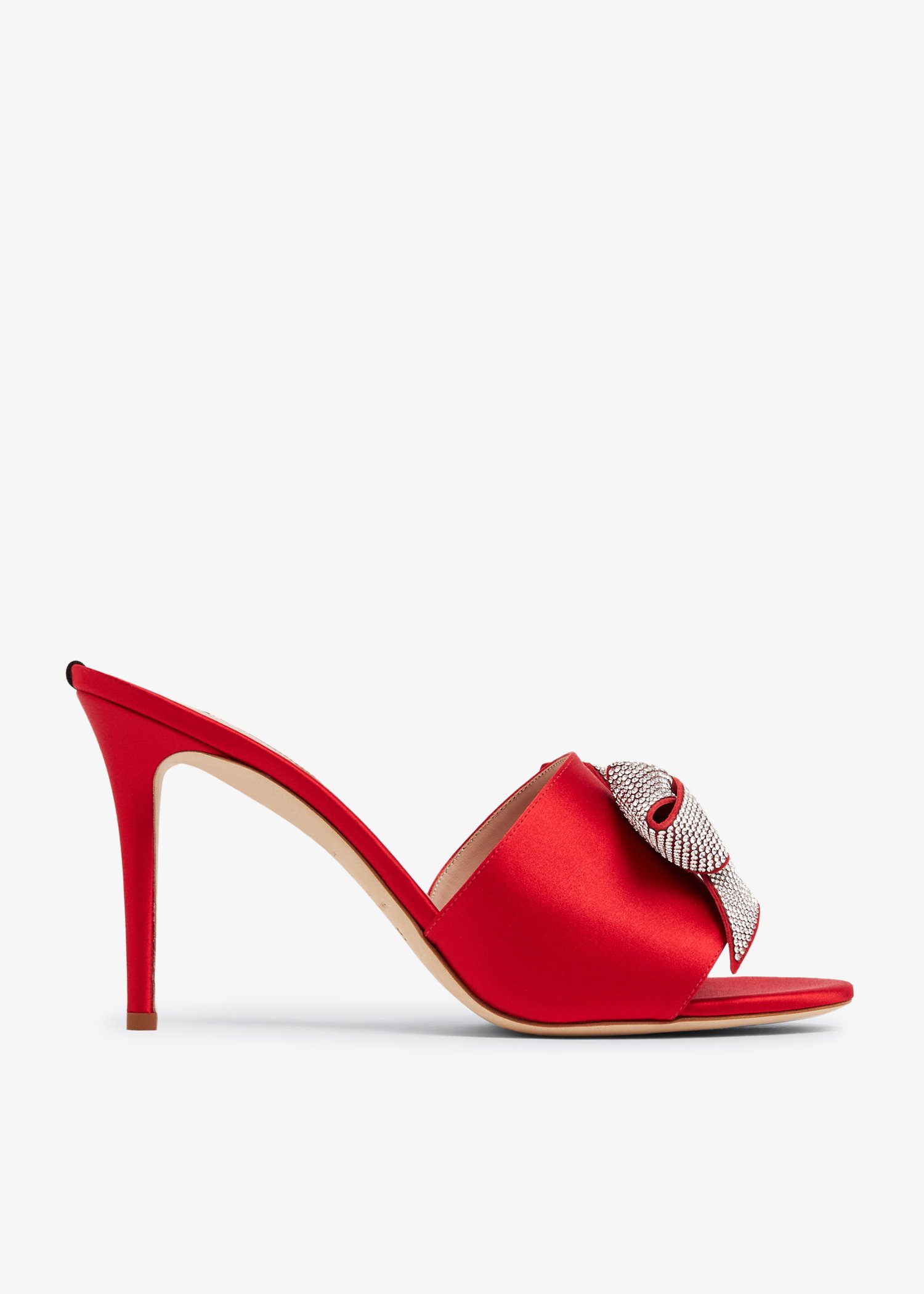 

Amna mules, Red