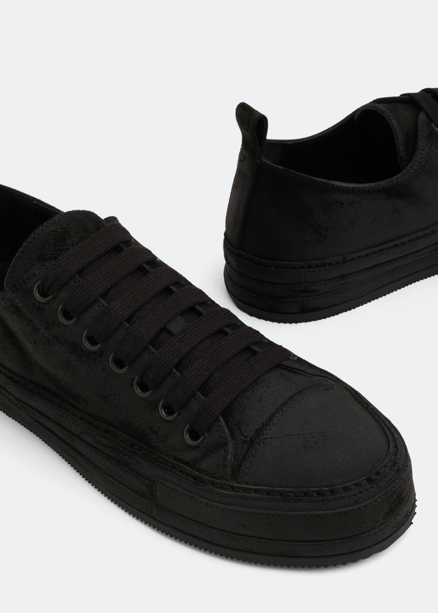 

Gert low top sneakers, Black