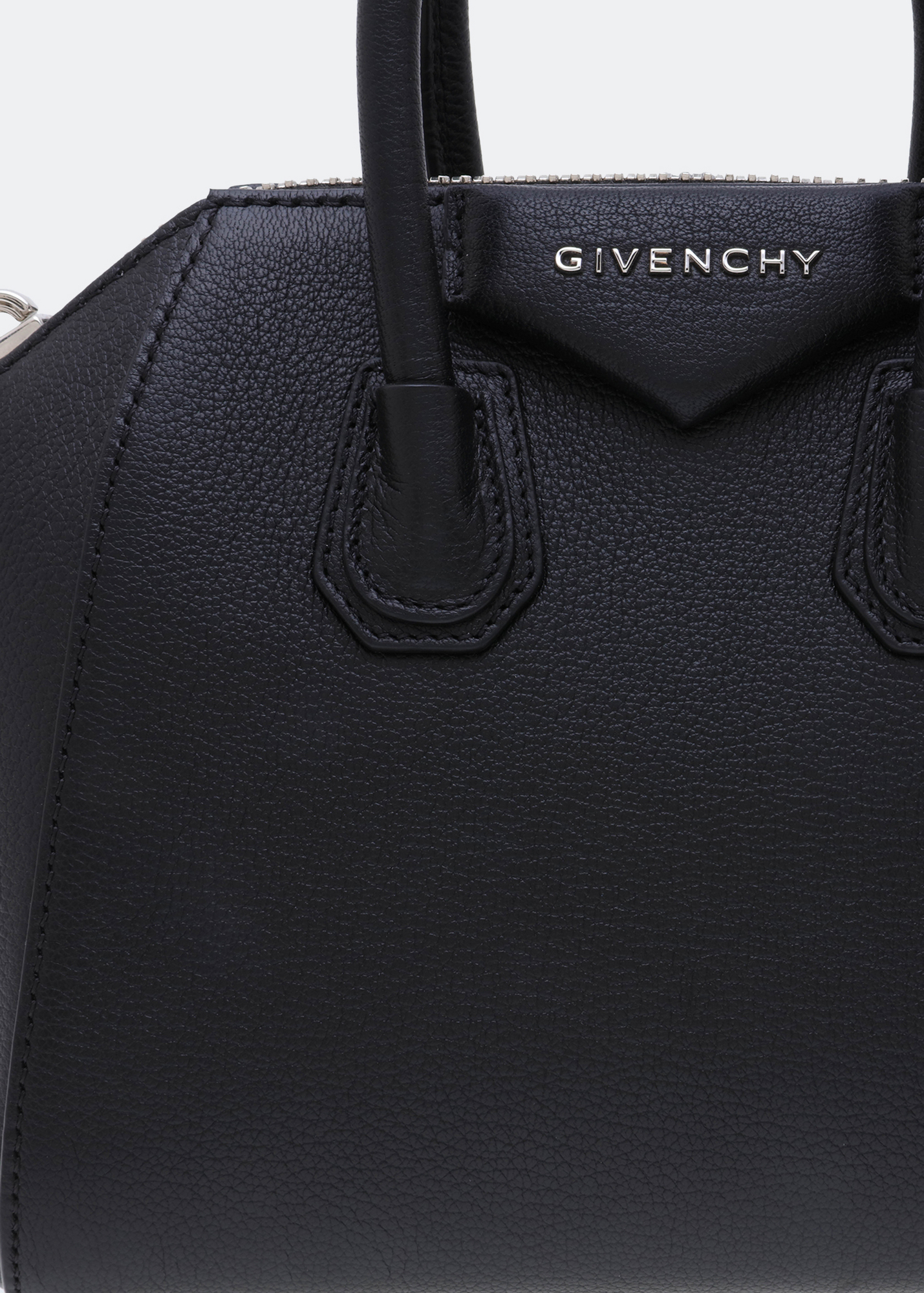 Givenchy antigona small hotsell black grained leather handbag