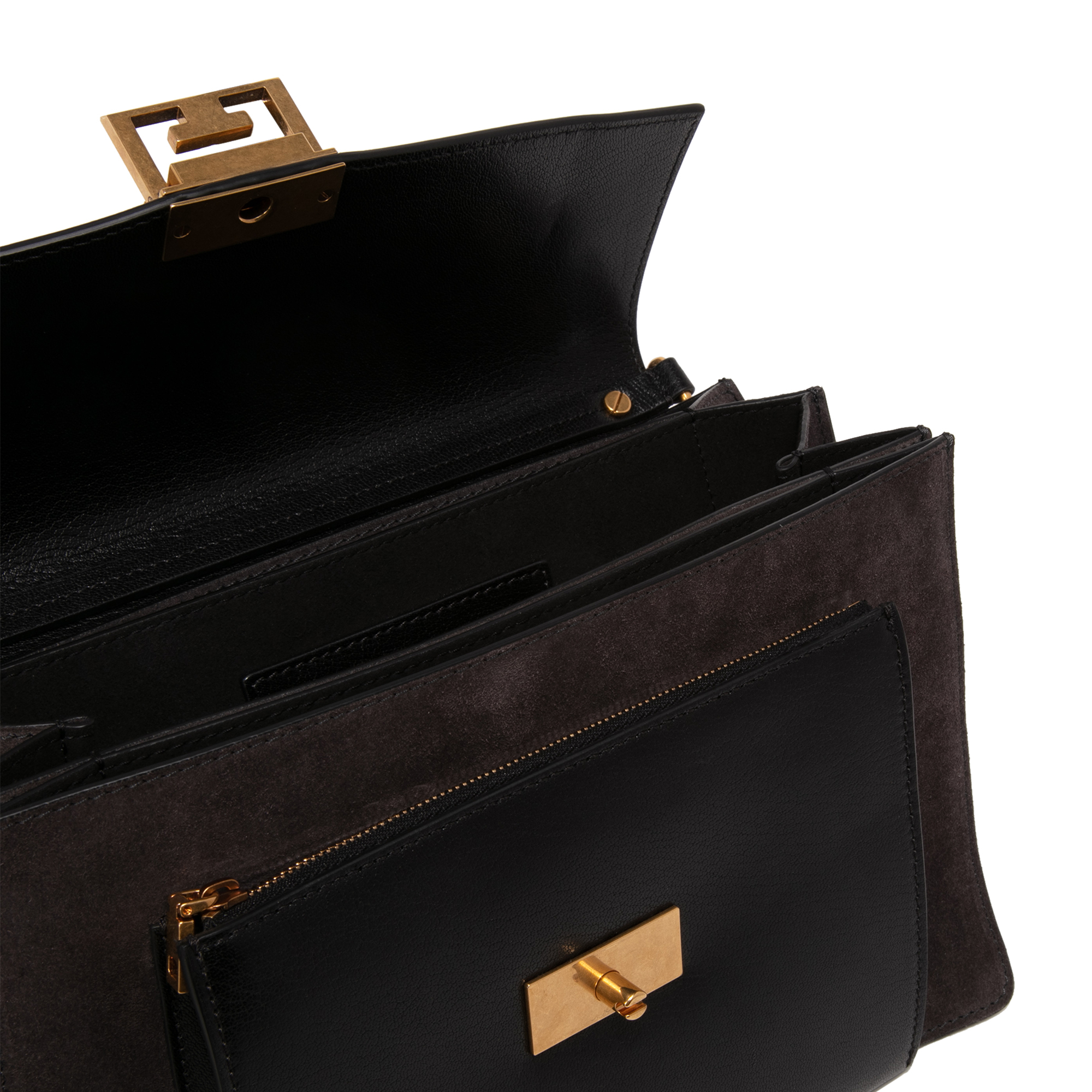 

GV3 medium shoulder bag, Black