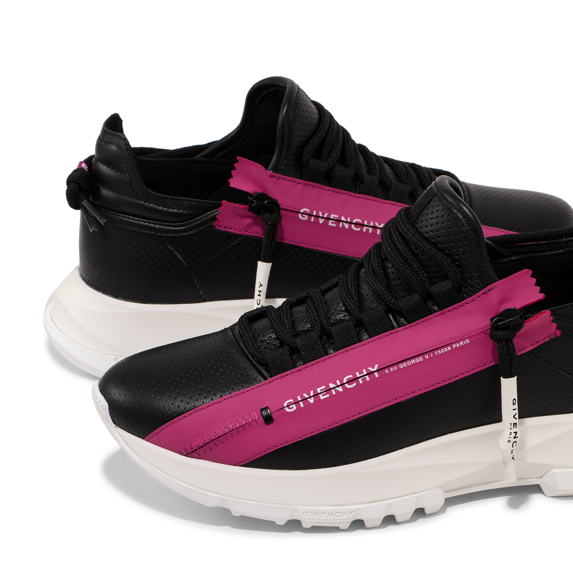 

Spectre sneakers, Black