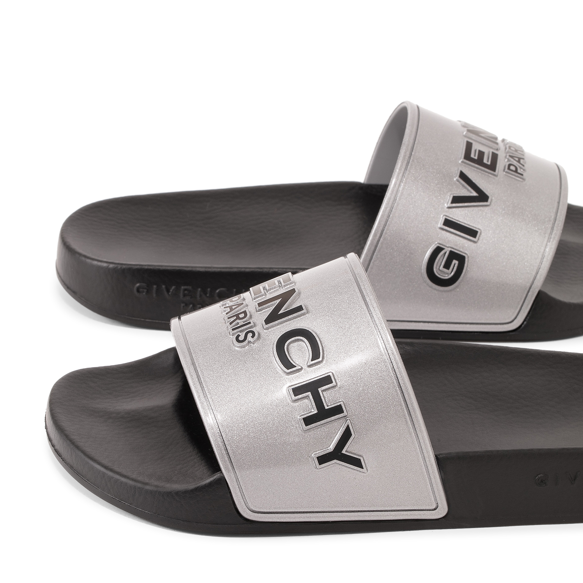 

Rubber slides, Silver