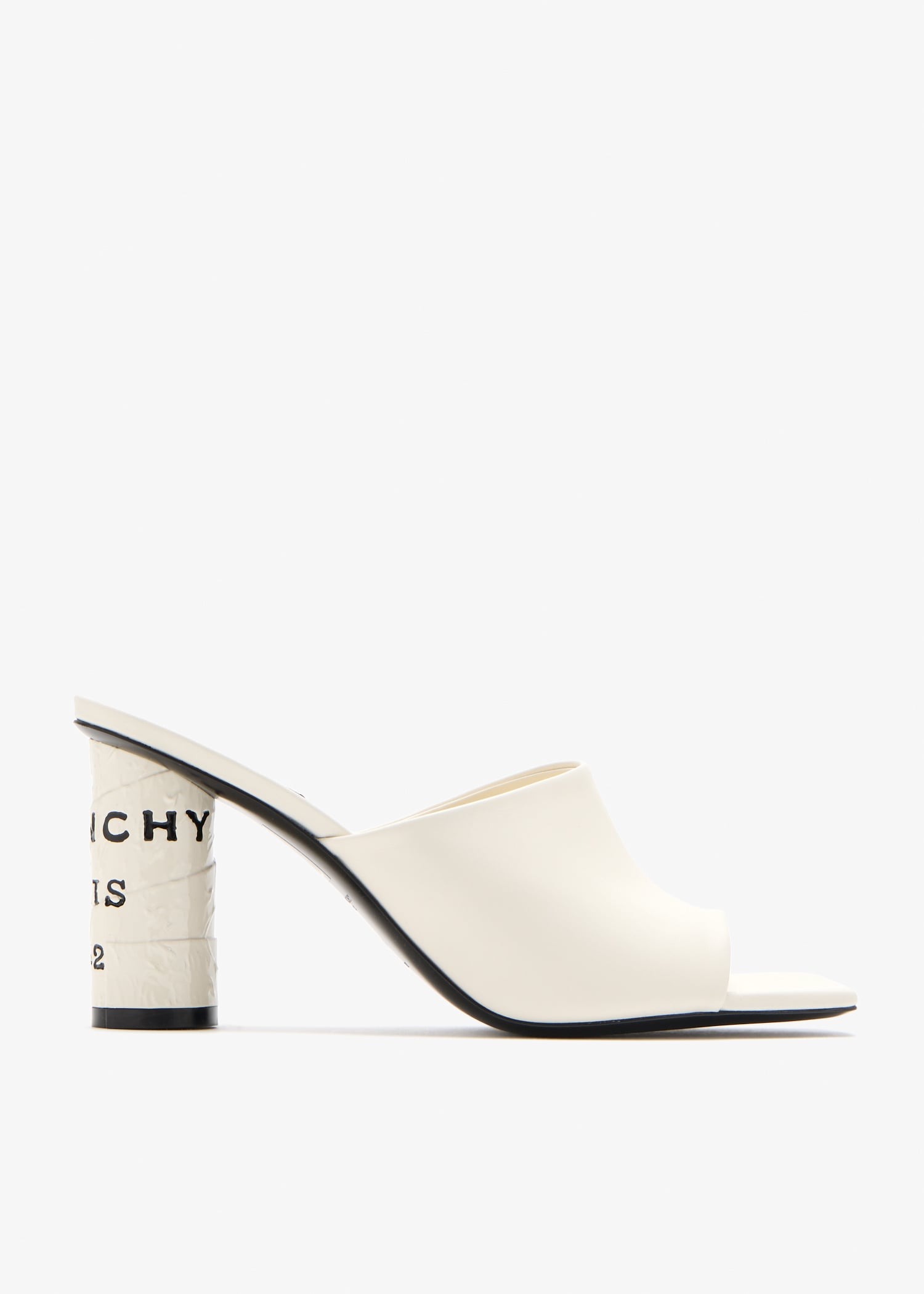 

Tape mules, Cream