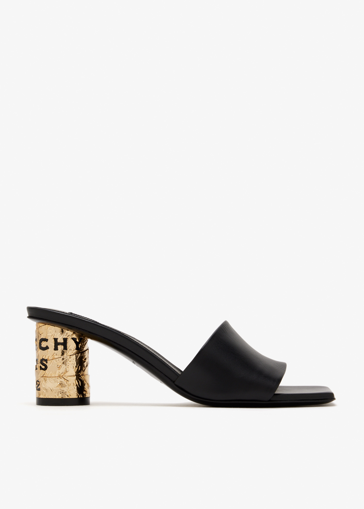 

Tape mules, Black