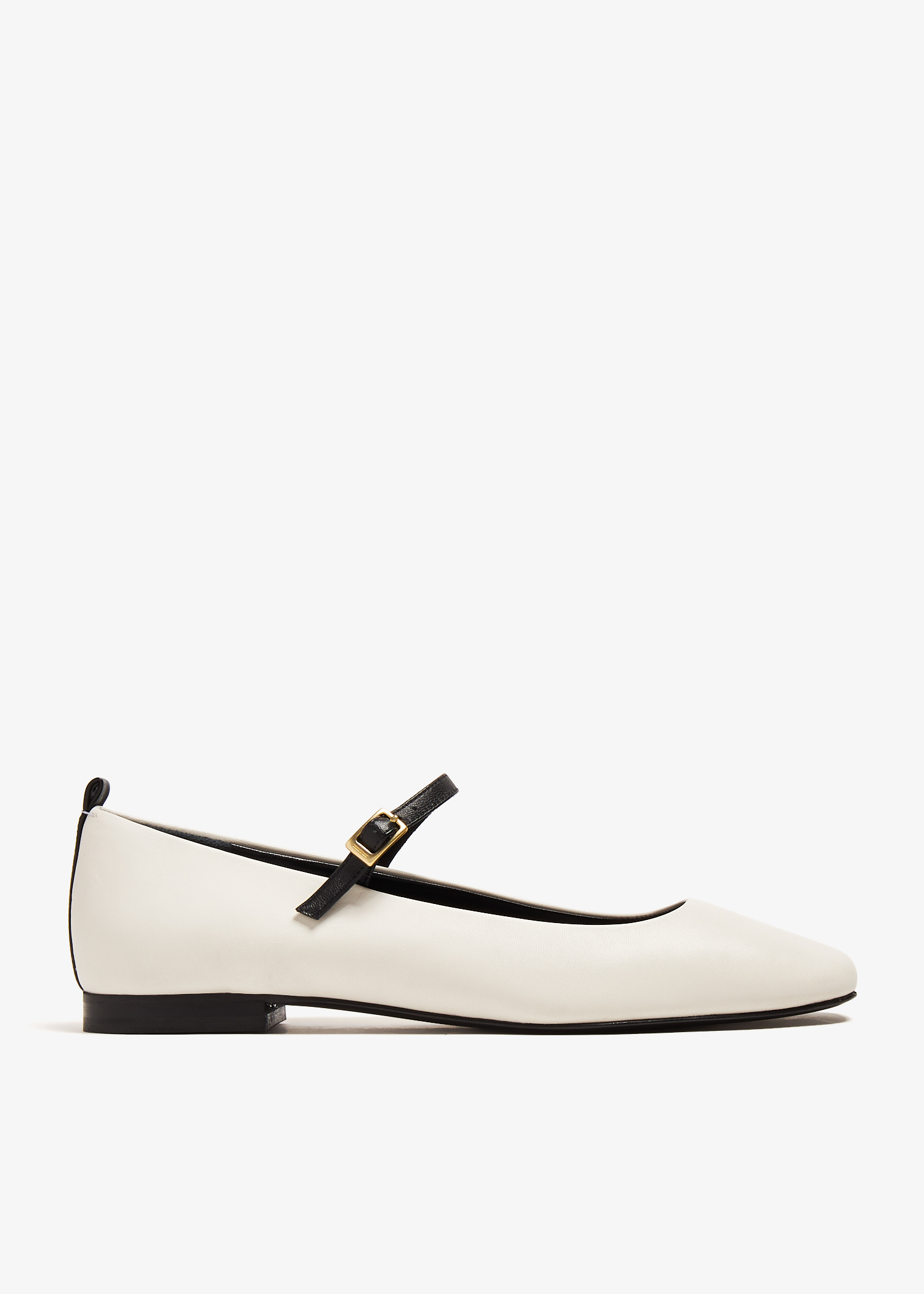 

Bella ballerinas, White