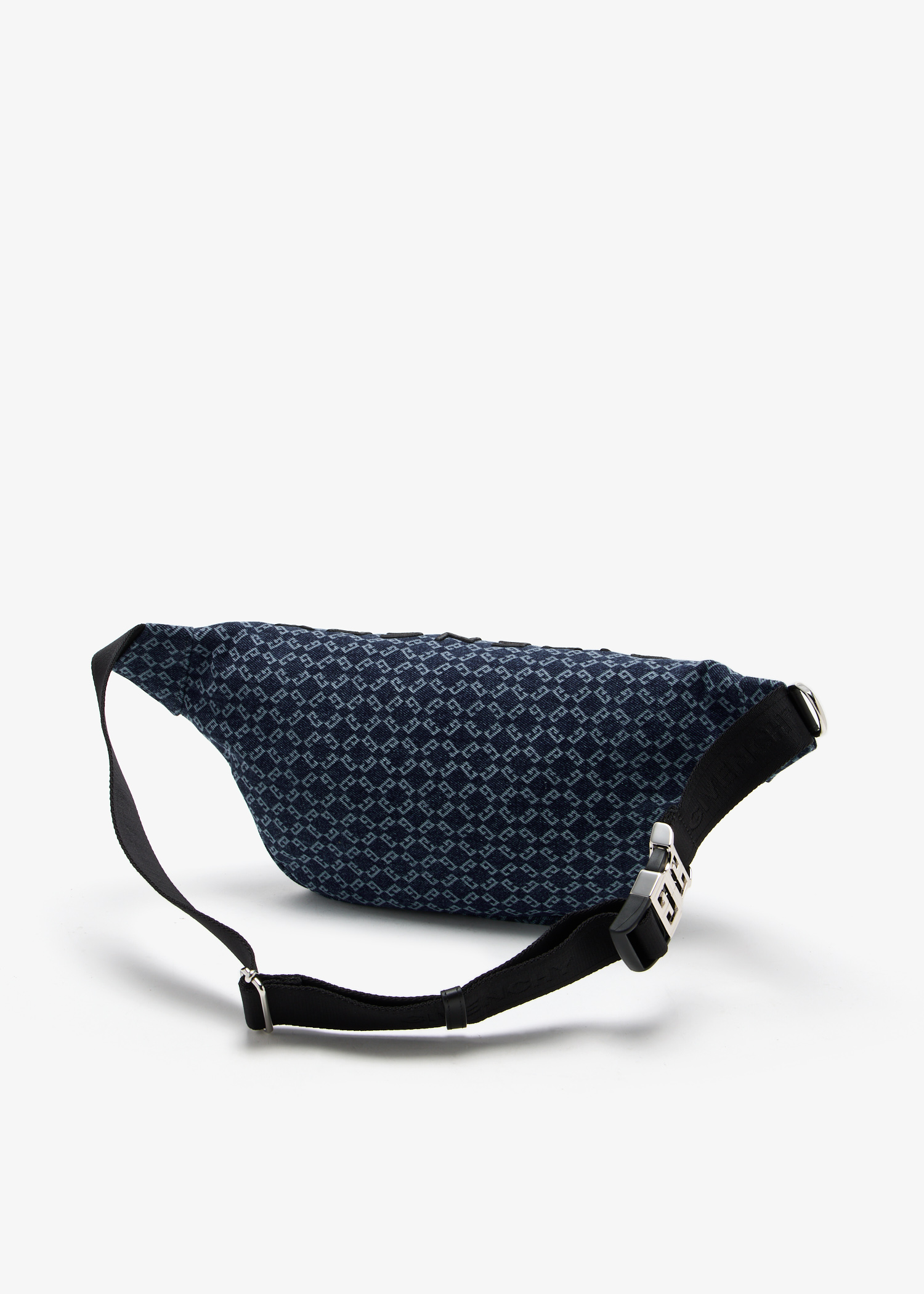 Givenchy Essential U bumbag for Men - Blue in UAE | Level Shoes Givenchy Essential U bumbag for Men - Blue in UAE | Level Shoes