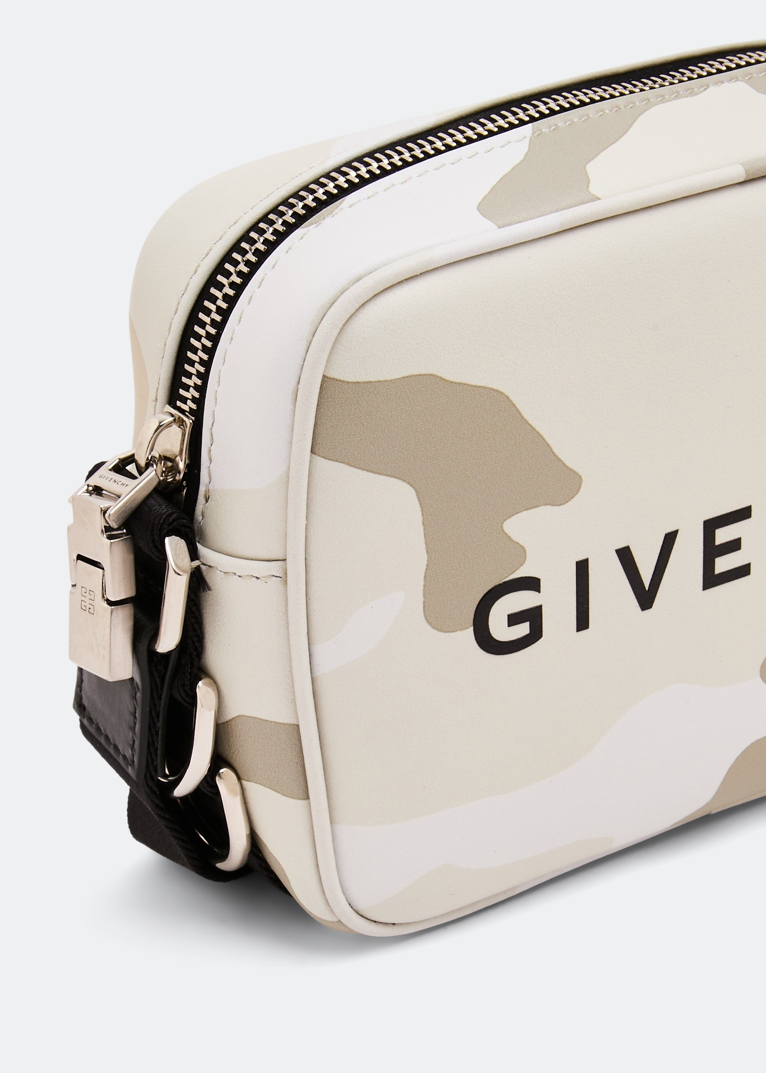 

G-Essentials camera bag, Prints