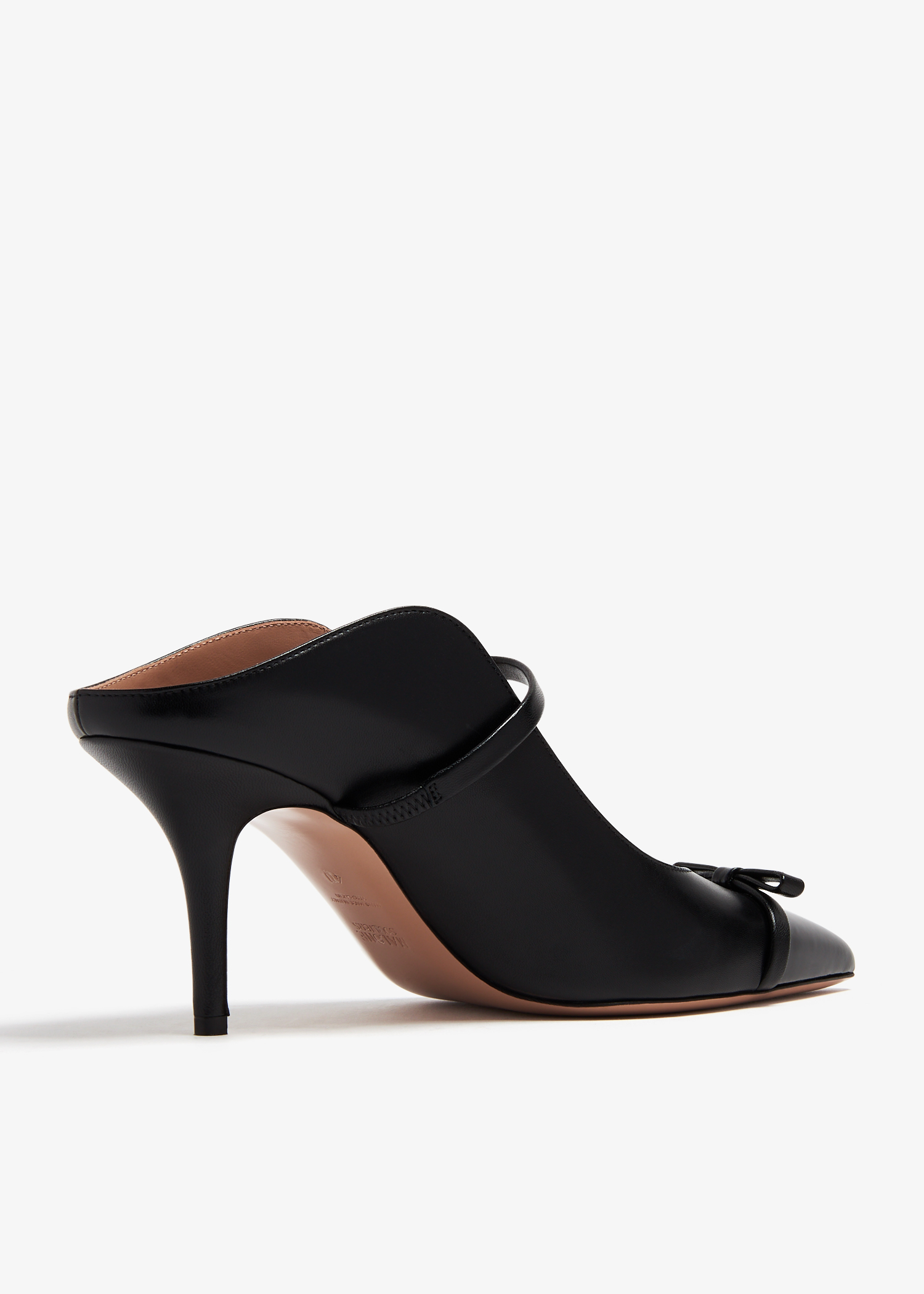 Mules blancas 2025