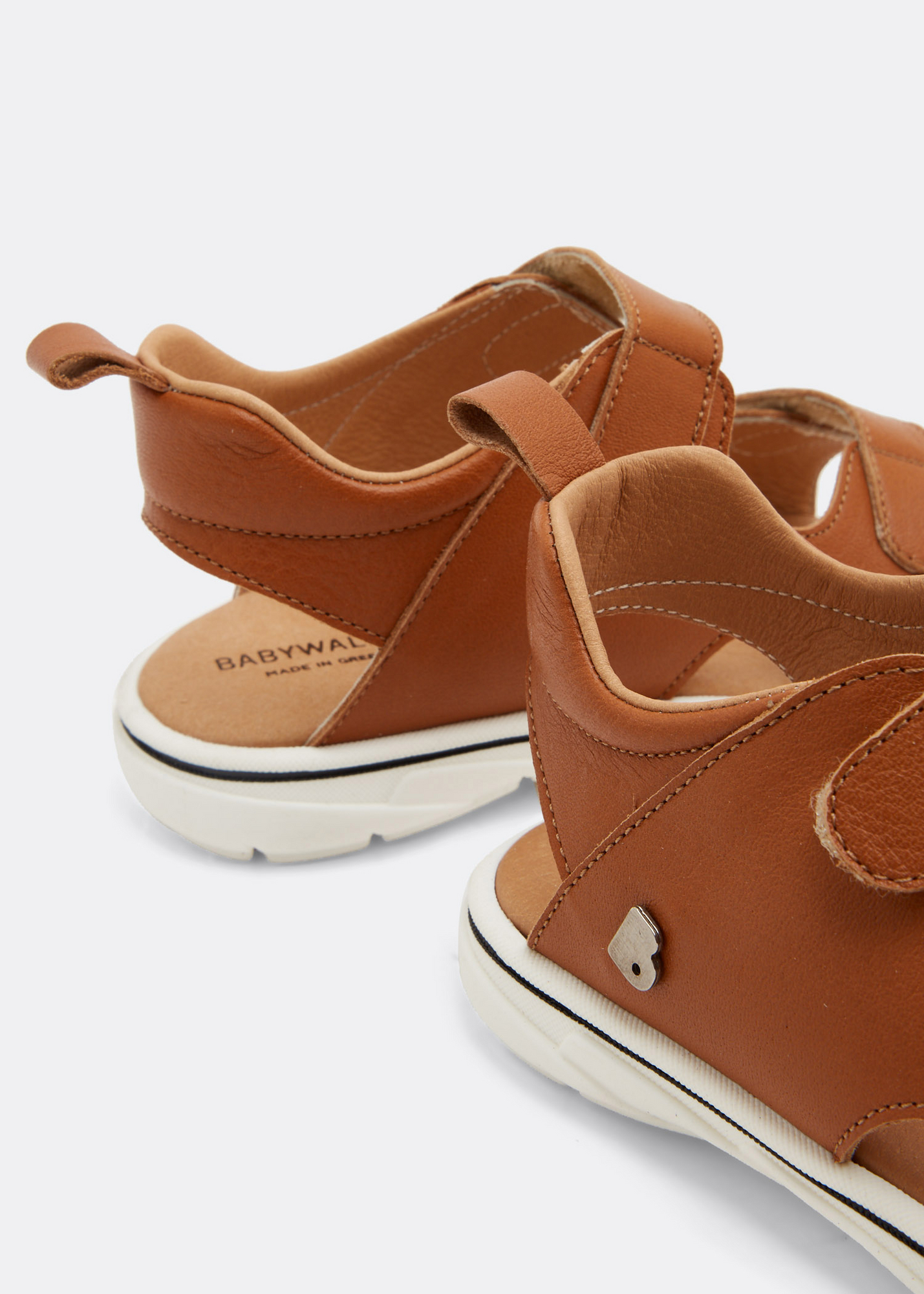 

Velcro sandals, Brown