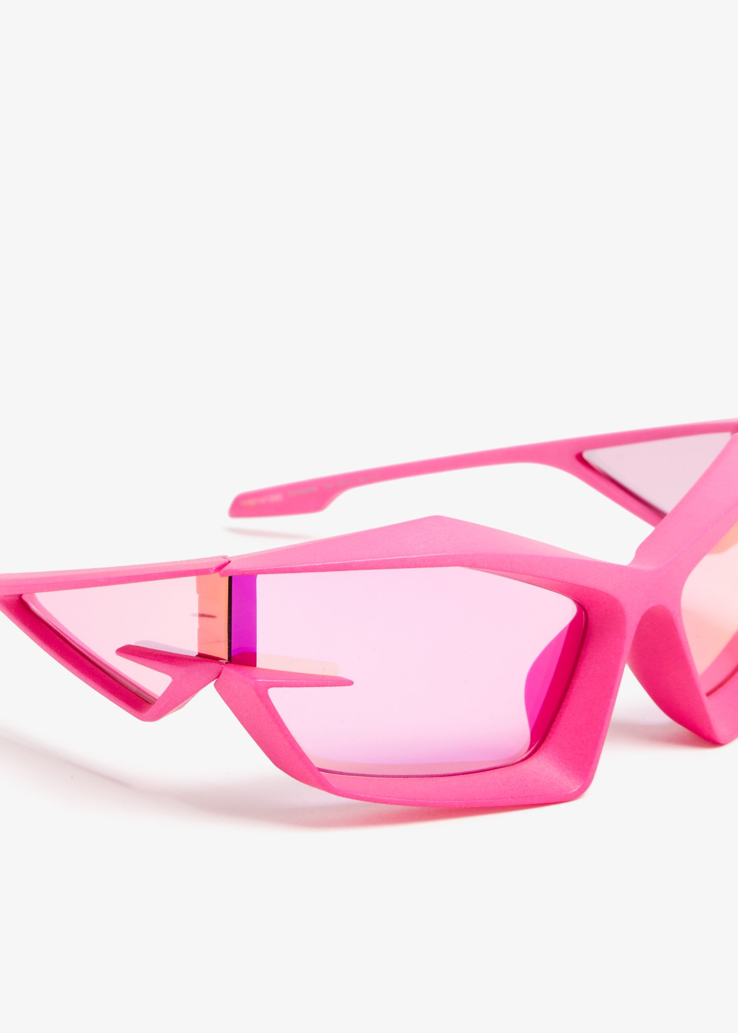 

Giv Cut sunglasses, Pink