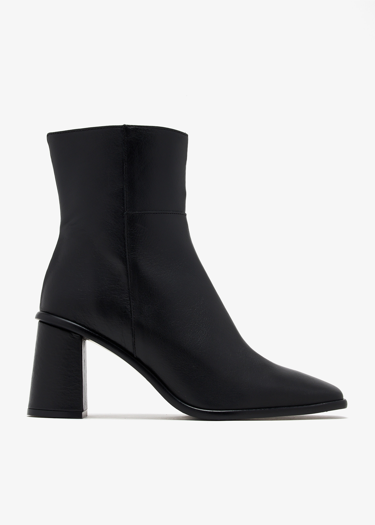 

West ankle boots, Black