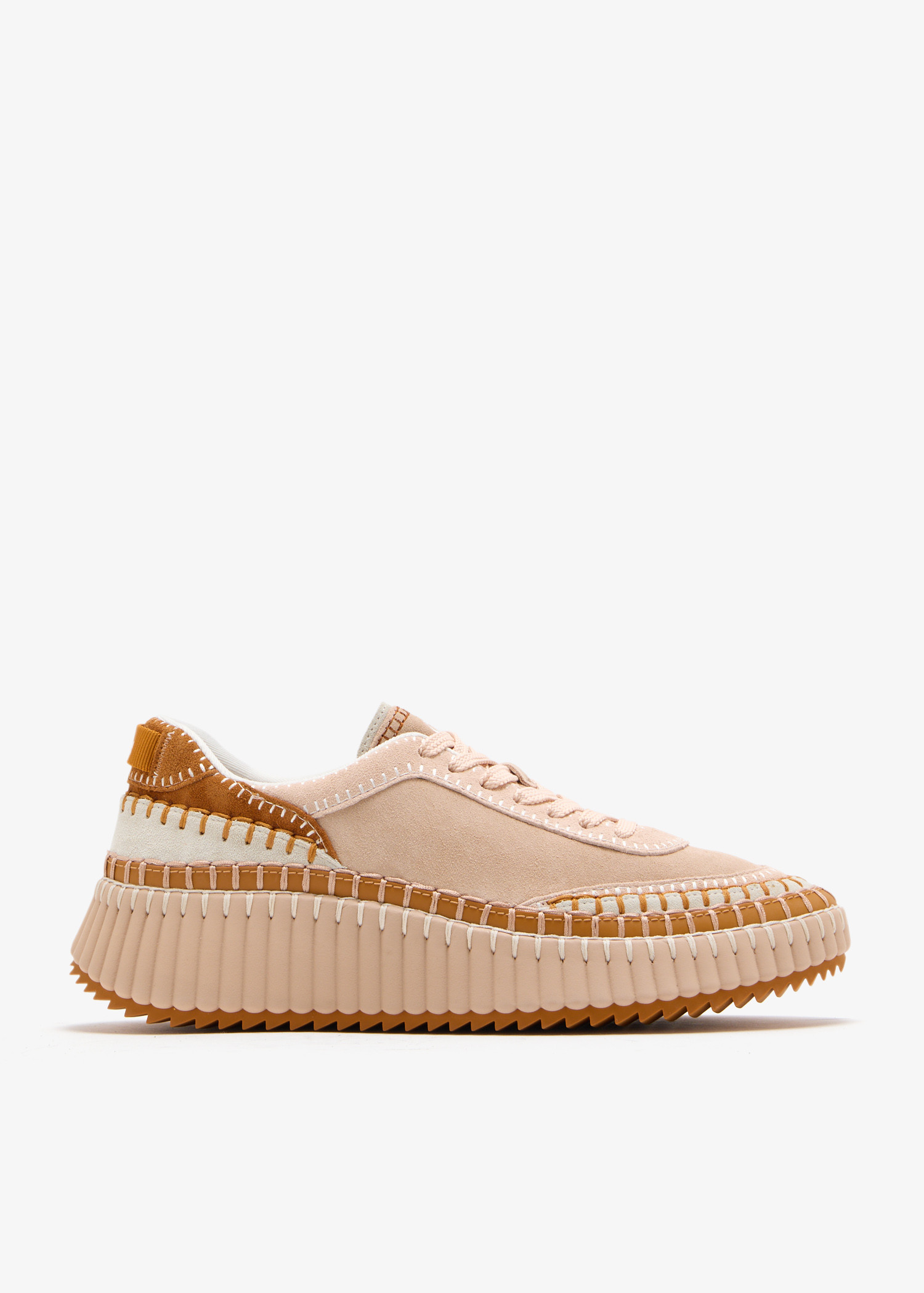 

Nama sneakers, Beige