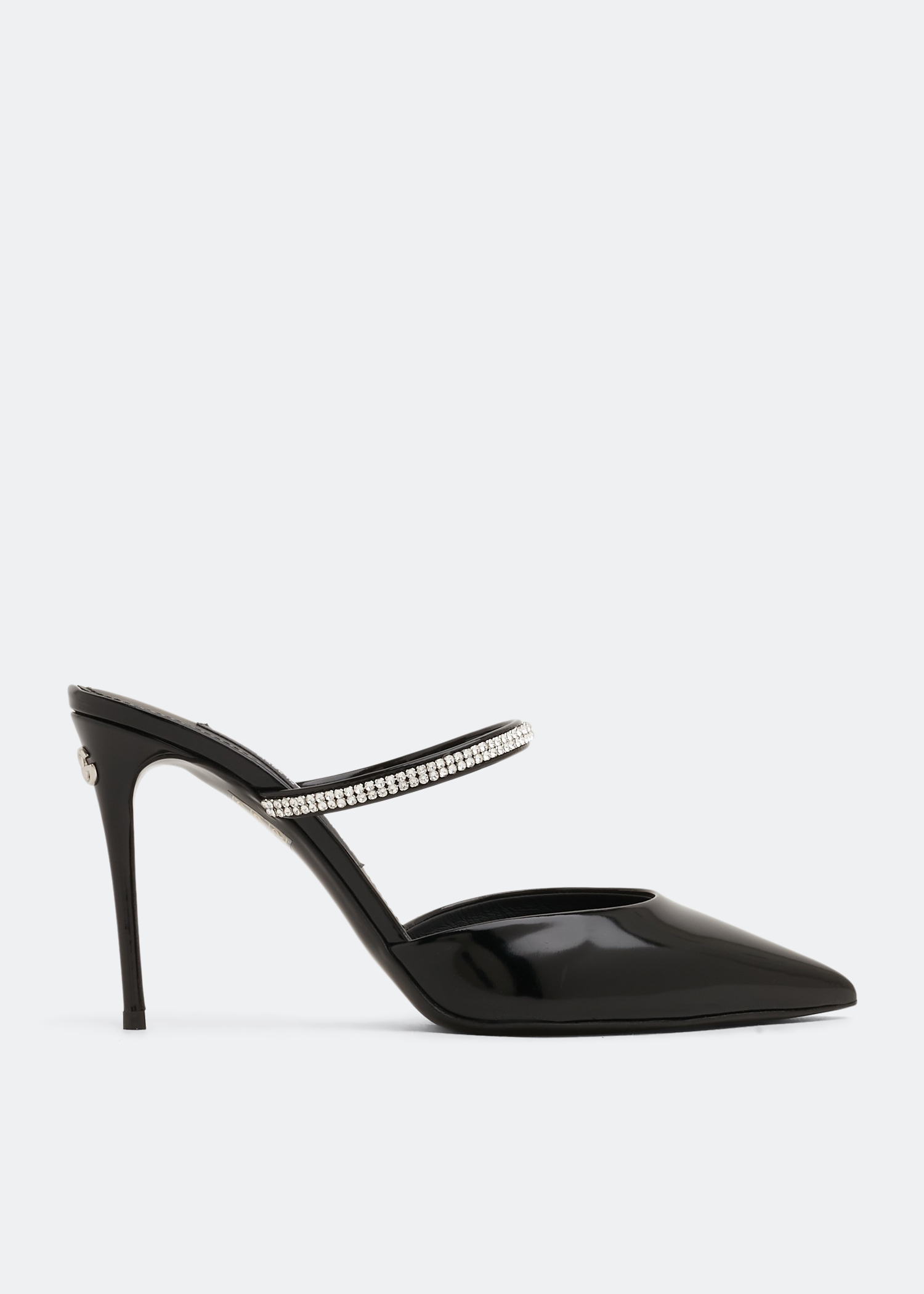 

Cardinale mules, Black