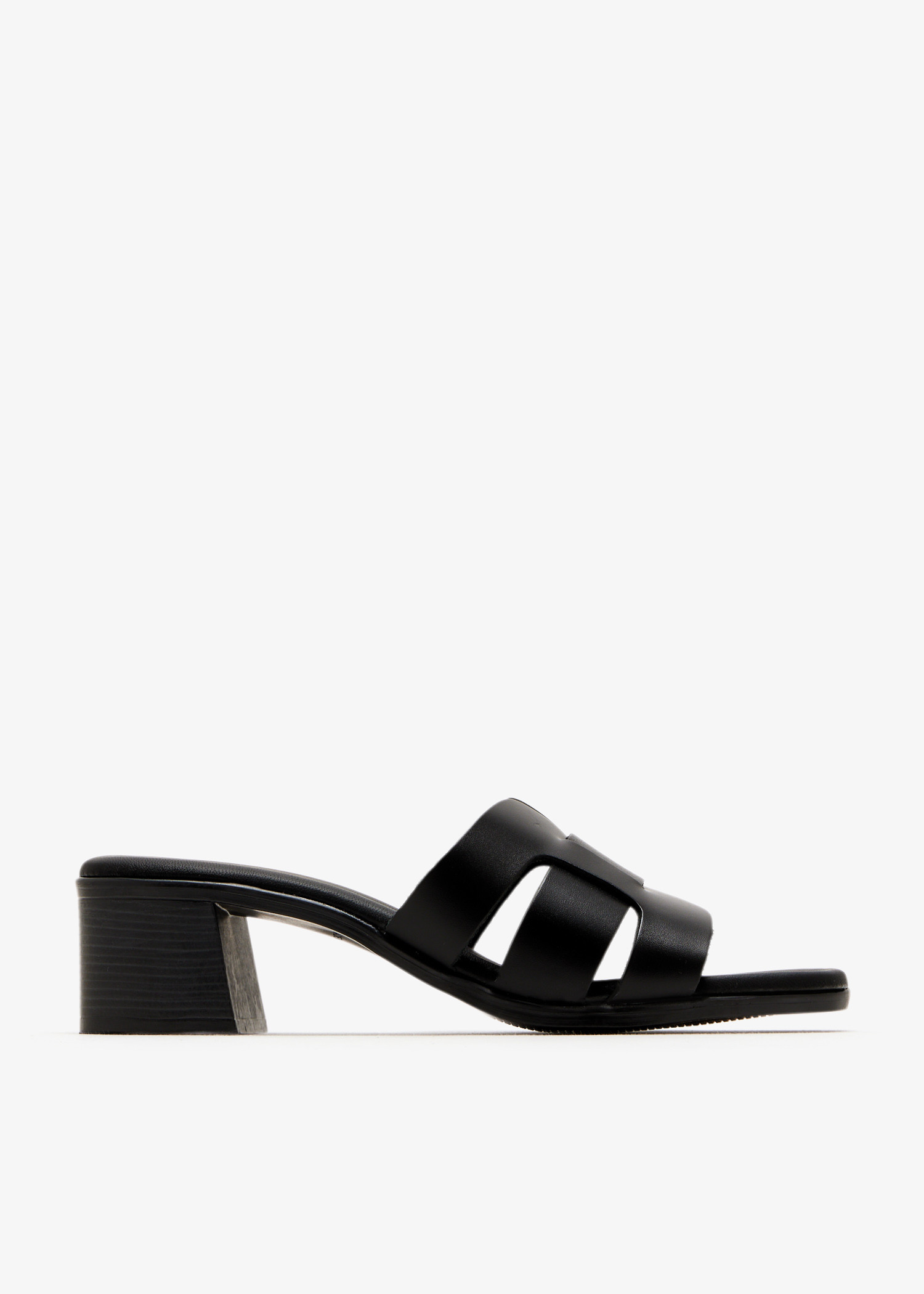 

Clara sandals, Black