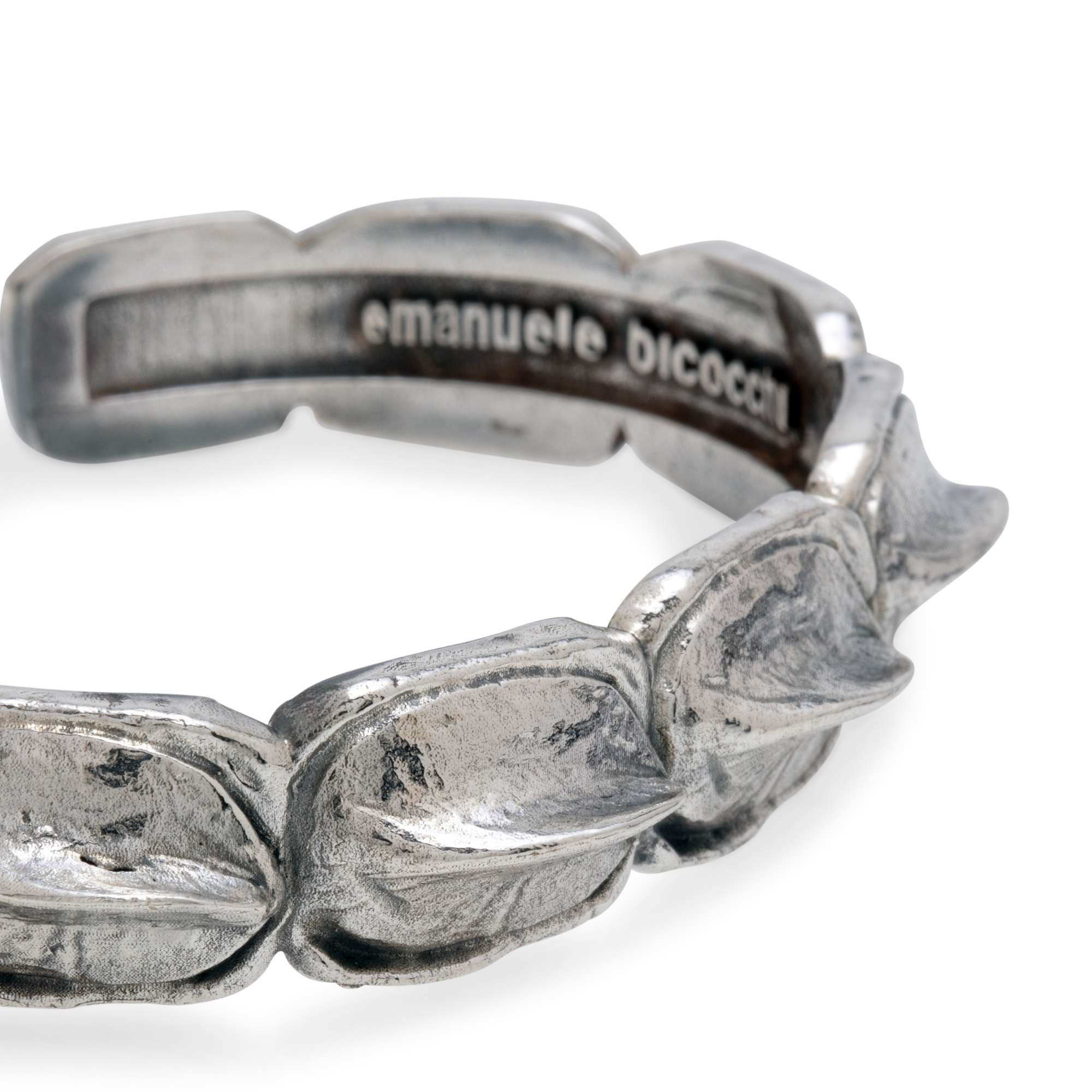 

Metal cuff, Silver