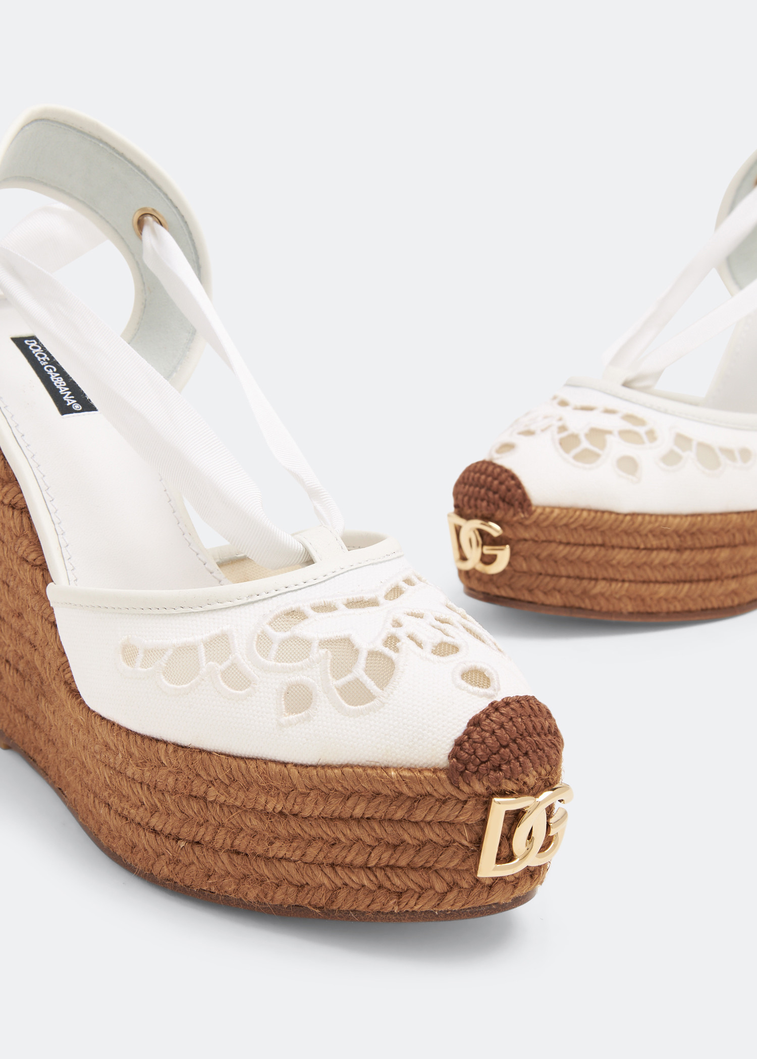 

Cotton wedge sandals, White