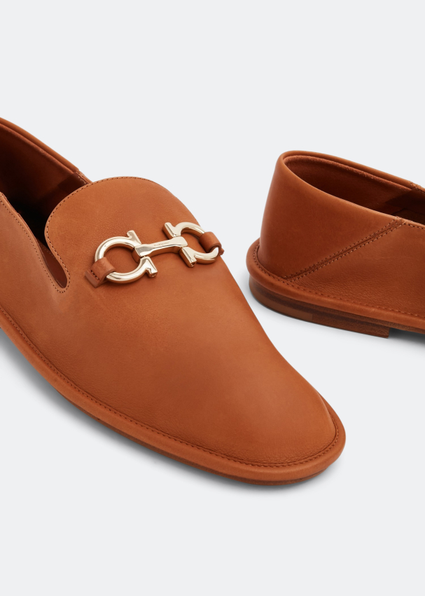 salvatore ferragamo slippers