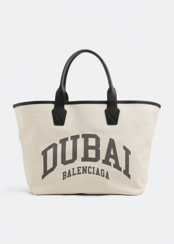 Contradicción escribir actualizar balenciaga dubai online circuito Compra algodón
