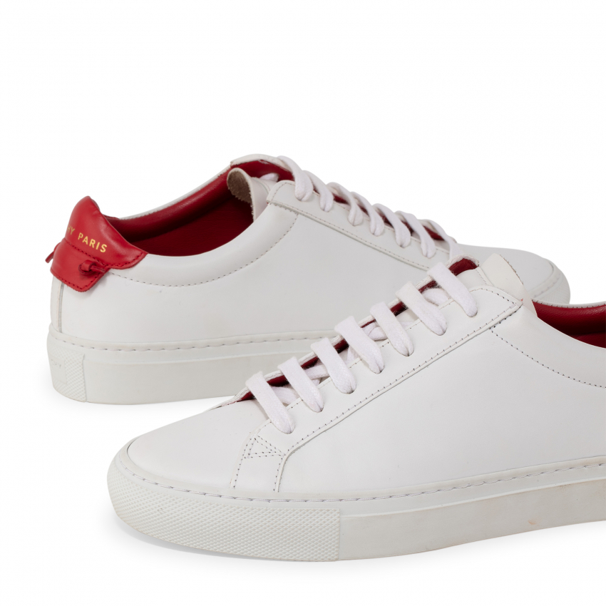 Givenchy Urban Street sneakers for Women - White in UAE | Level Shoes