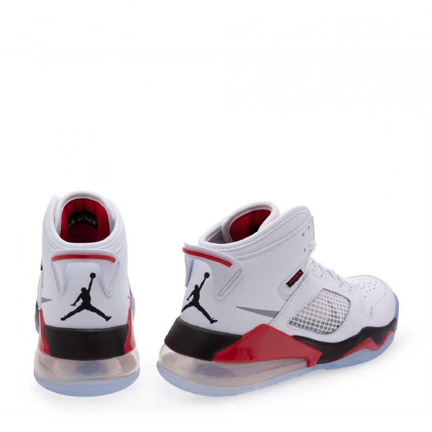 Nike Jordan Mars 270 sneakers for Men - White in UAE | Level Shoes