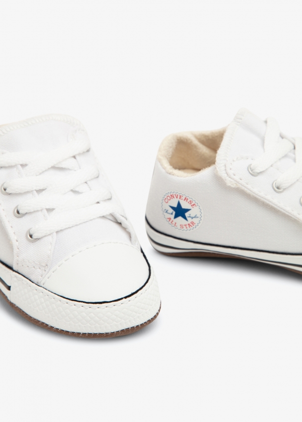 converse crib trainers
