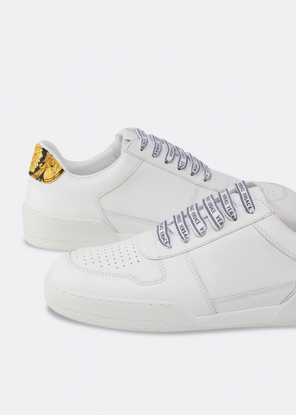 ilus medusa print sneakers