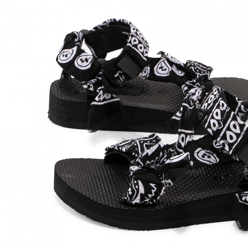 arizona love trekky black