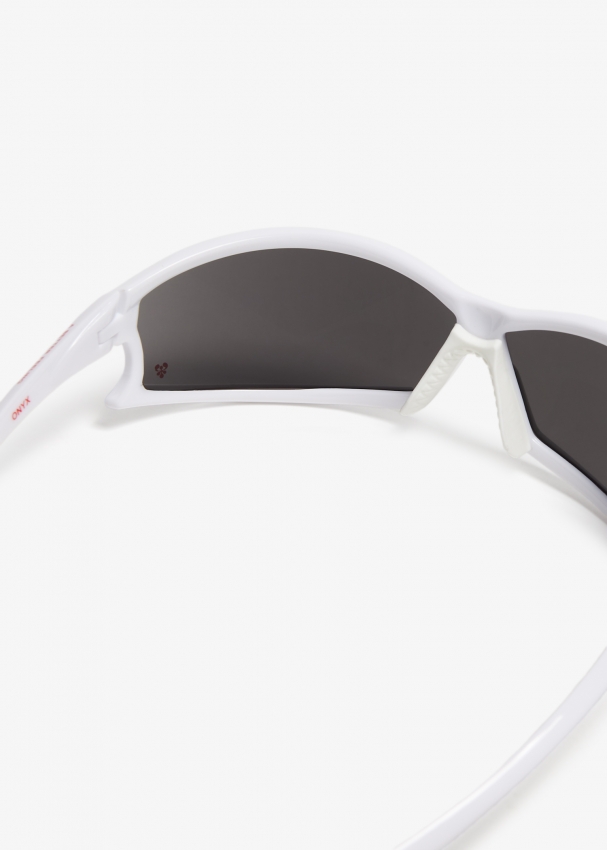 A BETTER FEELING Onyx sunglasses for Women White in UAE Level