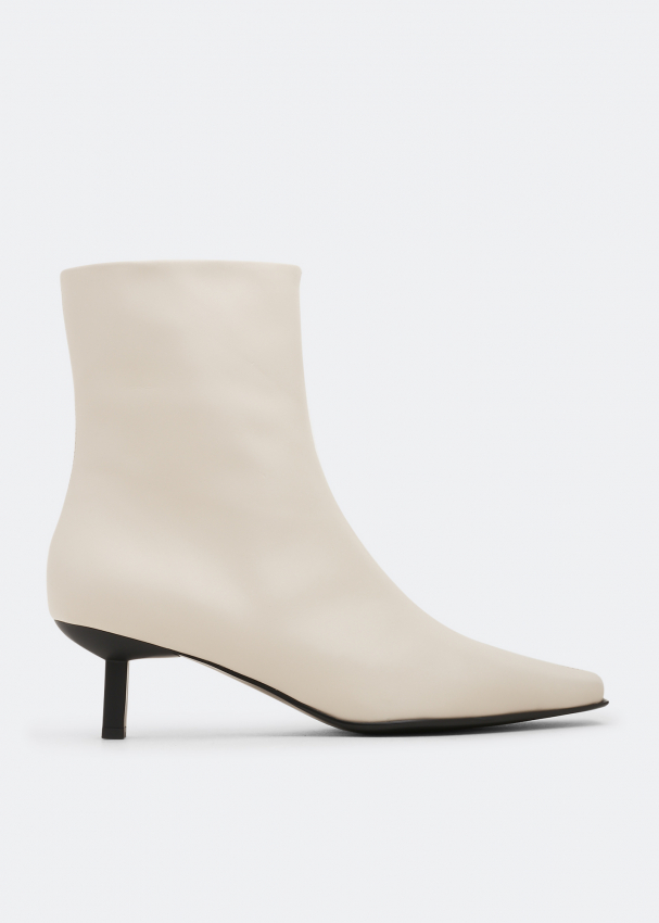 Senso Orly boots for Women - White in UAE | Level Shoes
