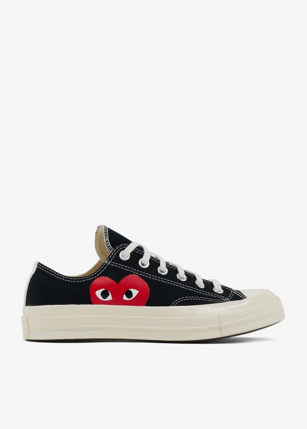 Comme des Garçons PLAY X Converse sneakers for Women - Black in UAE | Level Shoes Comme des Garçons PLAY X Converse sneakers for Women - Black in UAE | Level Shoes