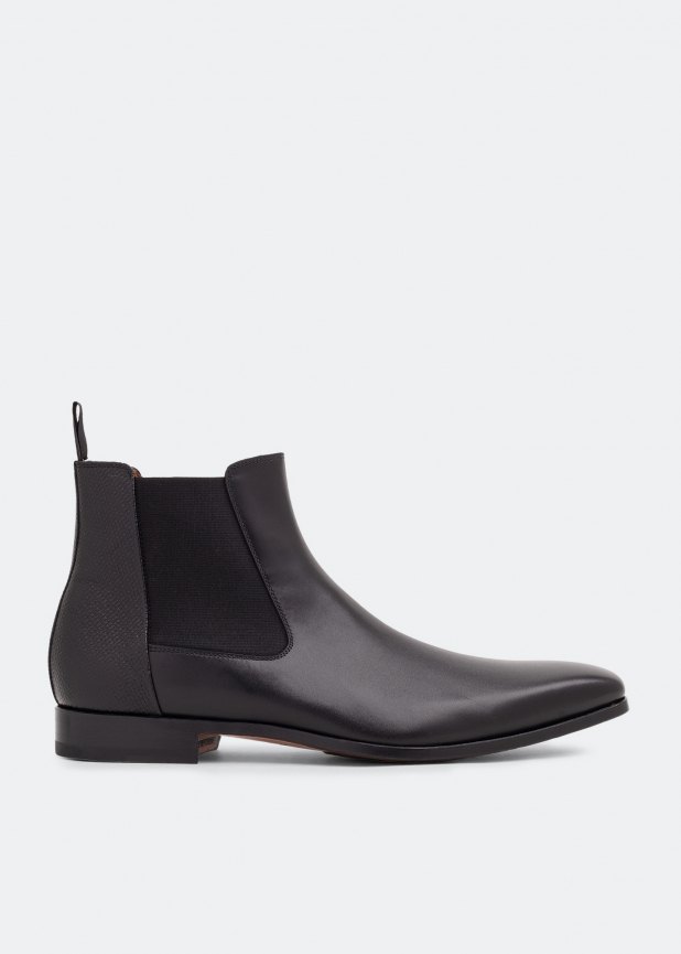 Chelsea leather boots