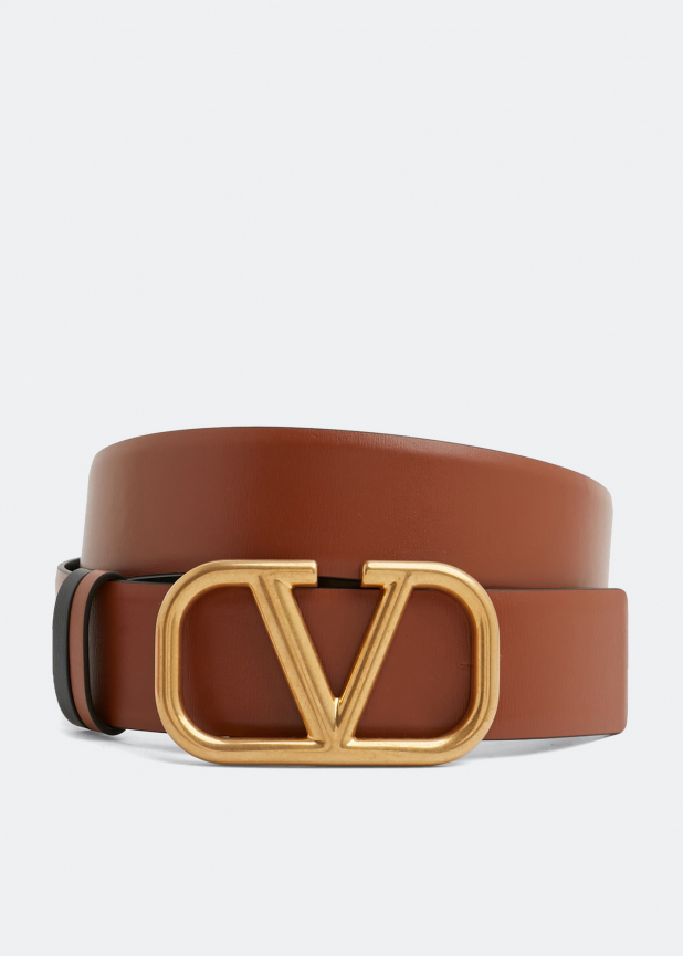 VLogo leather belt
