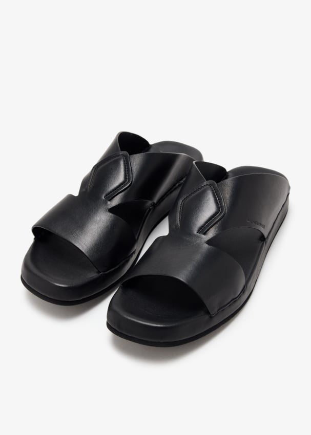 002-v01-black_7.jpg