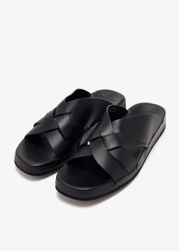 004-v01-black_7.jpg