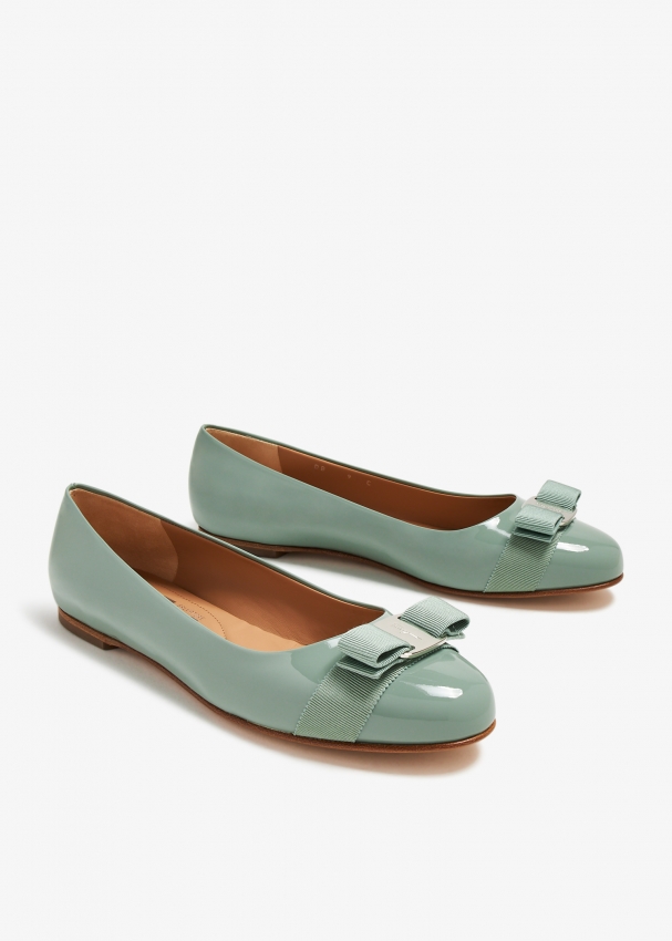 Ferragamo Varina ballet flats for Women - Green in UAE