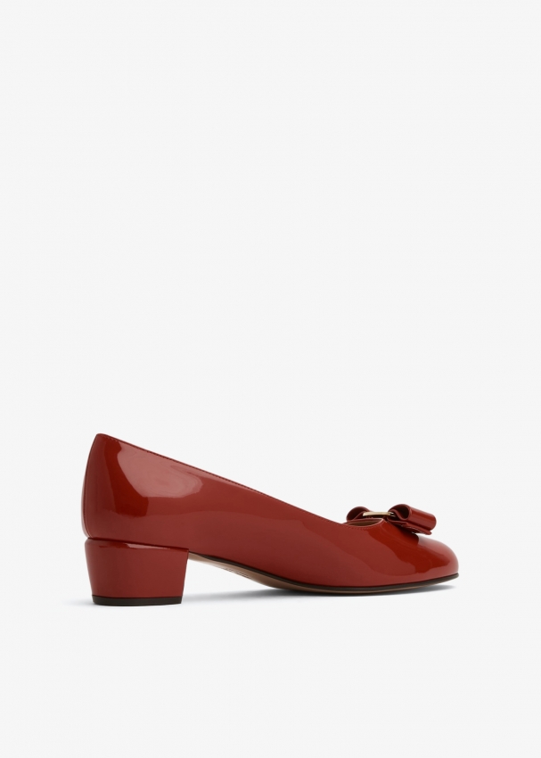 Ferragamo Vara pumps for Women - Red in UAE