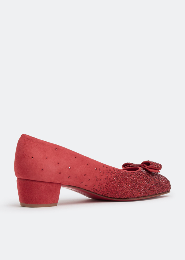 Ferragamo bow pumps shop