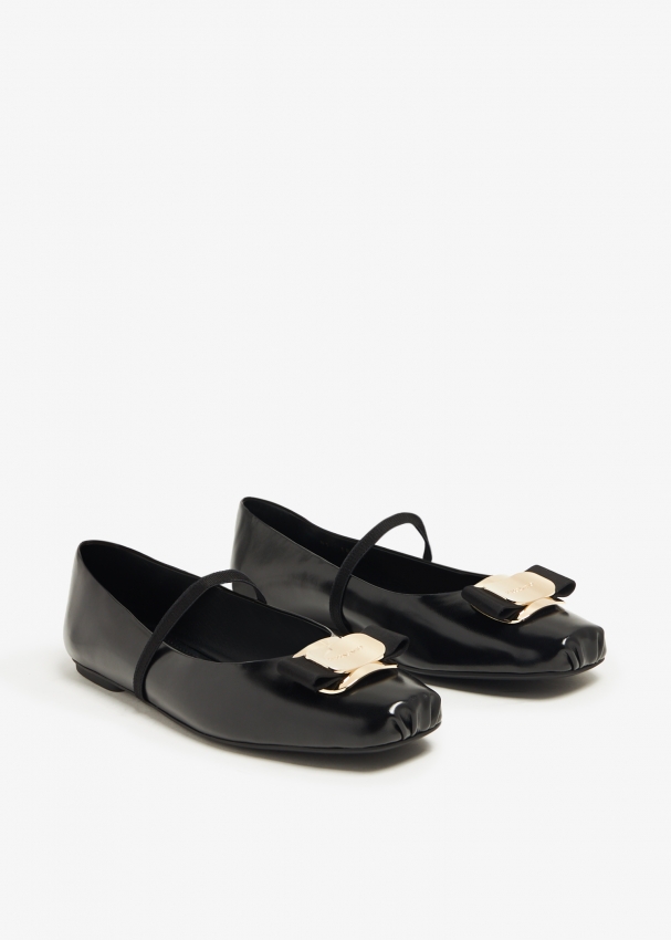 Ferragamo flats for Women