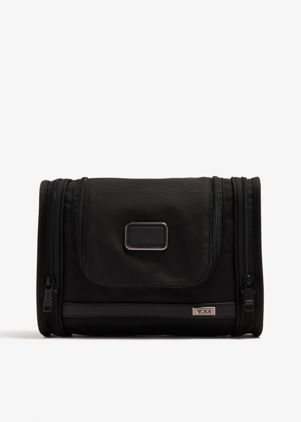 Men's travel kit deals