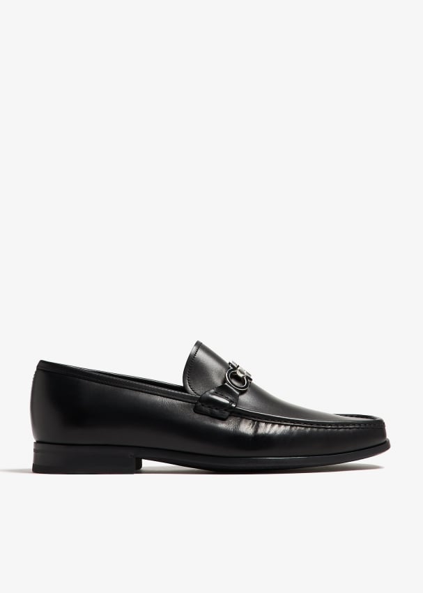 Ferragamo Chris moccasins for Men - Black in KSA | Level Shoes