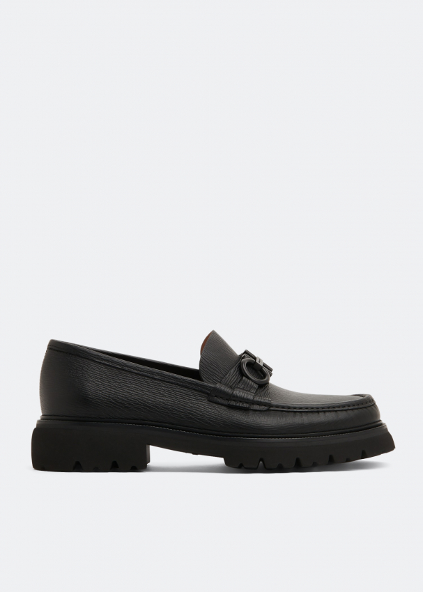 Ferragamo Gancini moccasins for Men - Black in UAE | Level Shoes