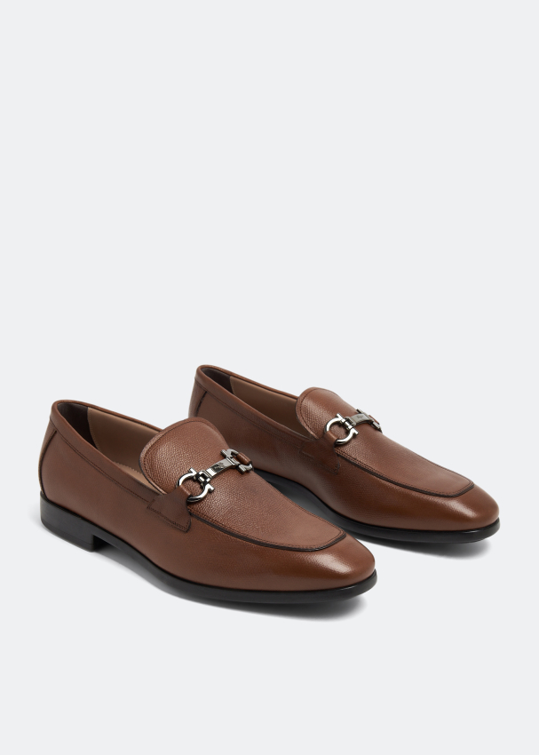 Ferragamo brown loafer 2025